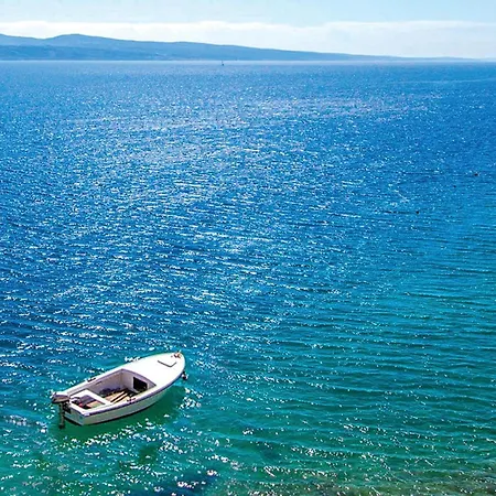 Awesome In With Wifi Omiš